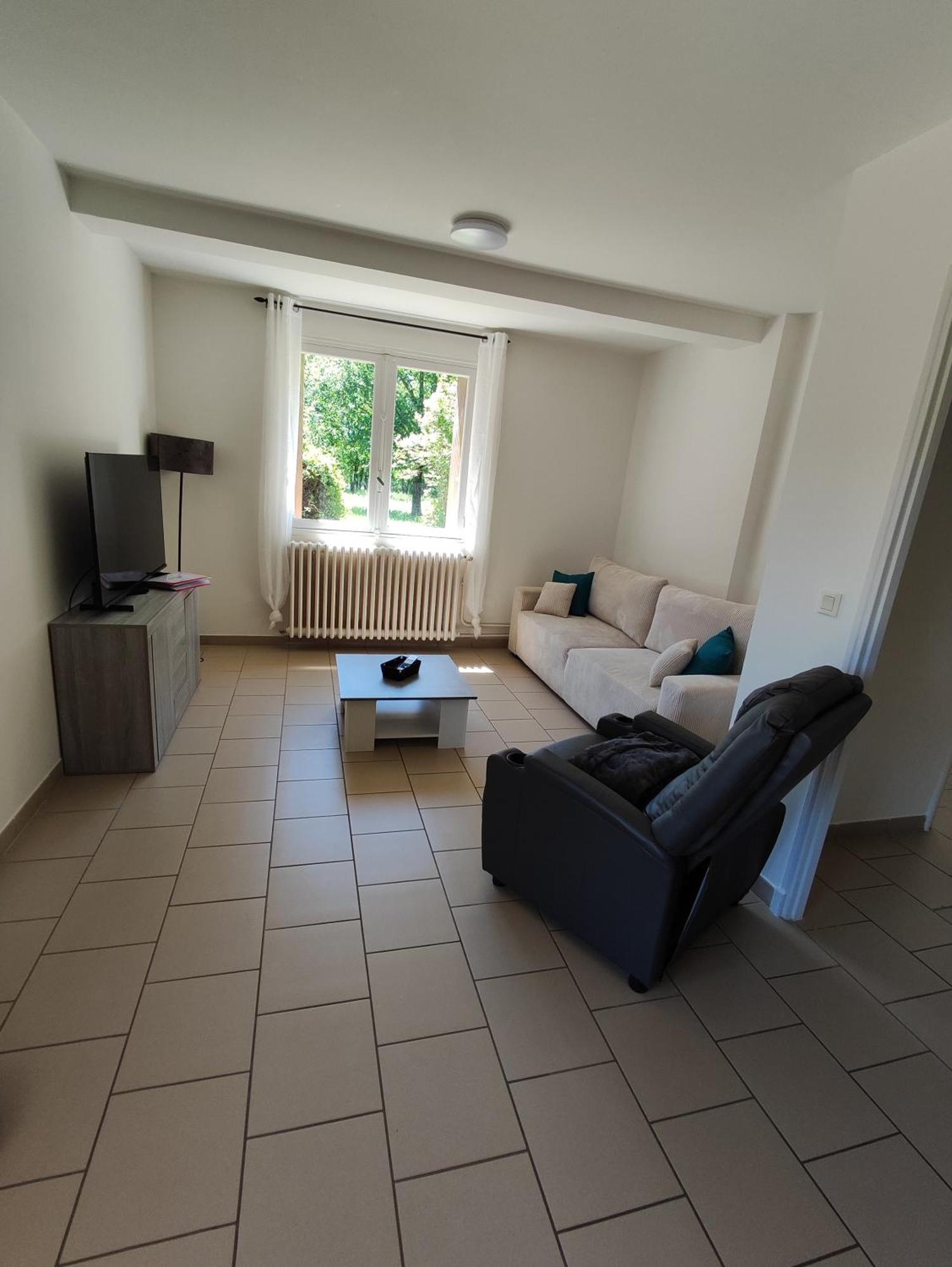 Appartement T2 Cosy Гурдон-ан-Карси Екстериор снимка